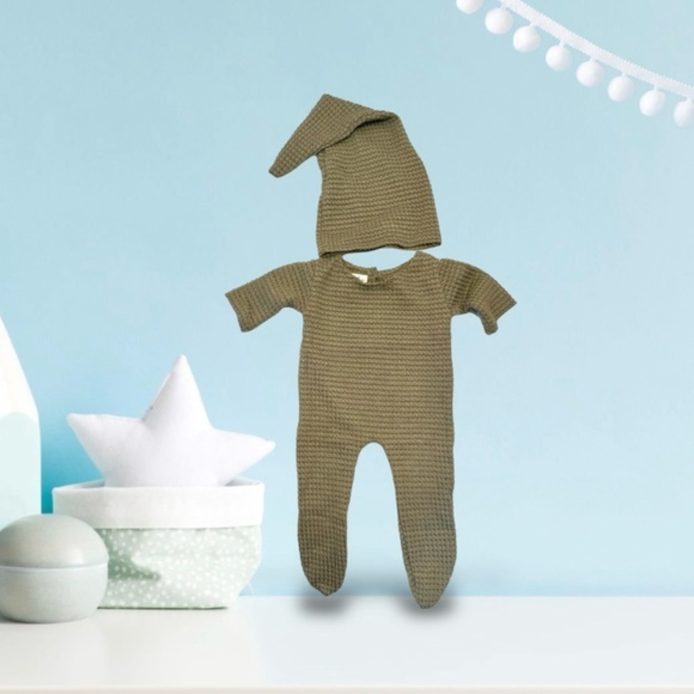 Newborn khaki green romper and long hat for photo shoot!! Way too cute!!